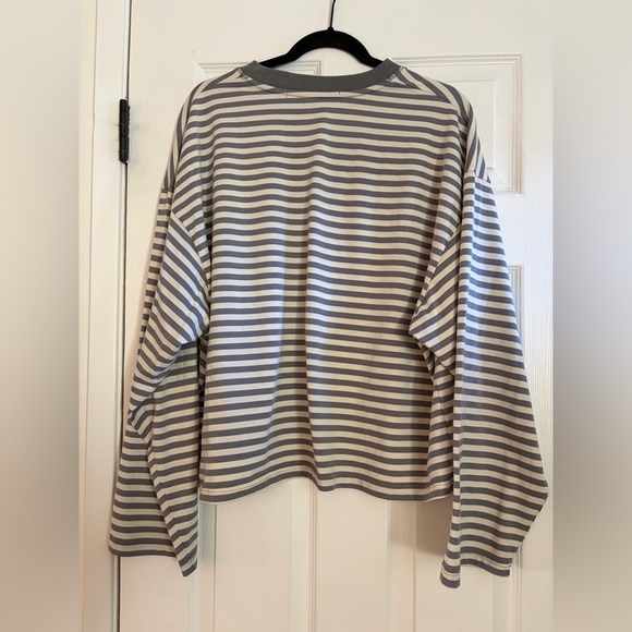 LIONESS- long sleeve striped top - Picture 2 of 2